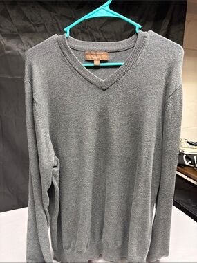 Merona Men's Charcoal Gray V-Neck Sweater